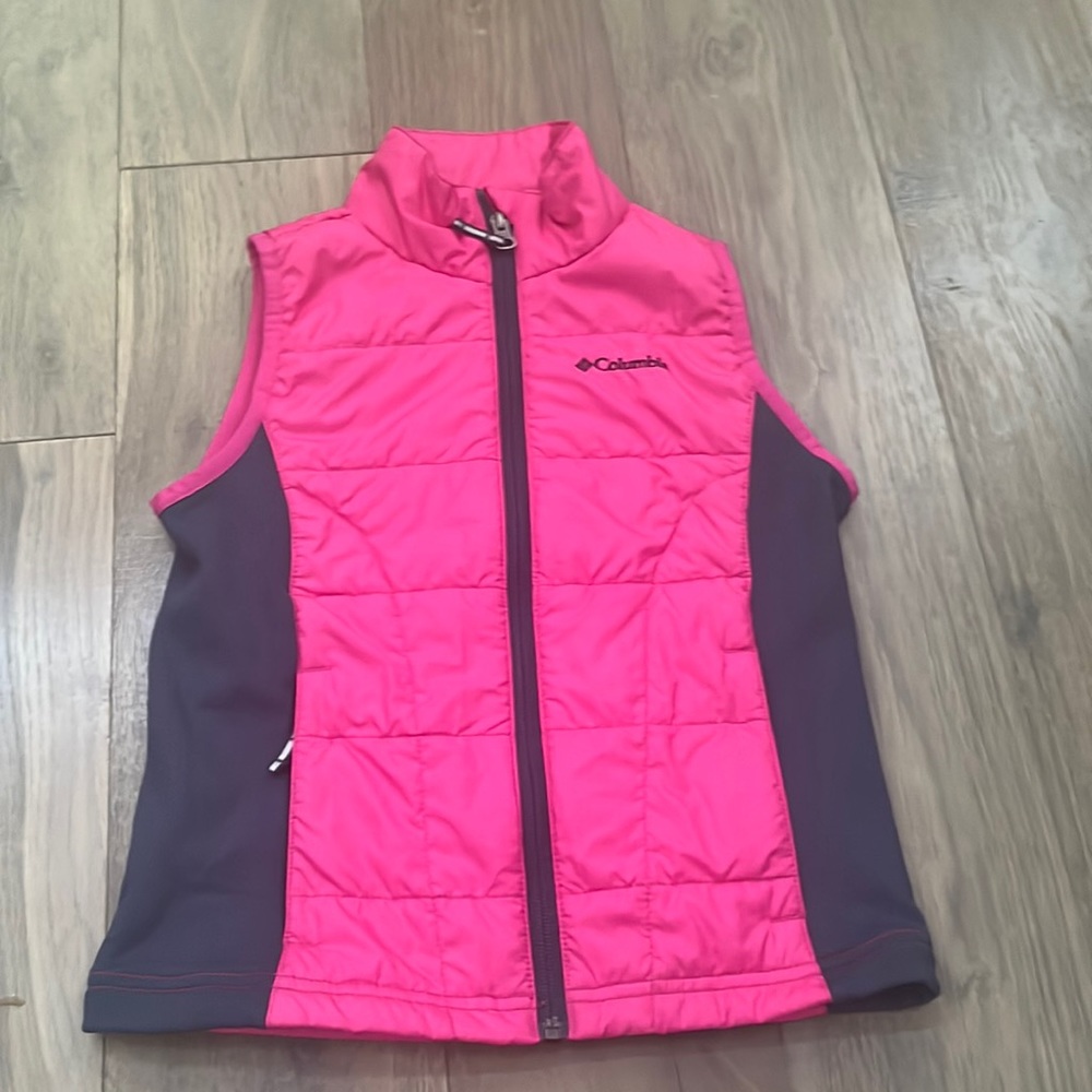 Kids Columbia pink vest!